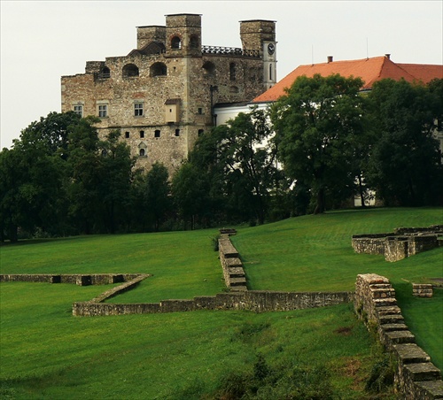 Hrad (už) bez hradieb