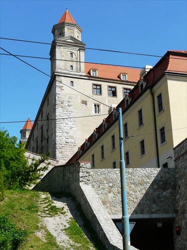 Naš hrad....