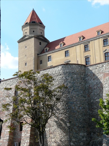 Náš Hrad 3