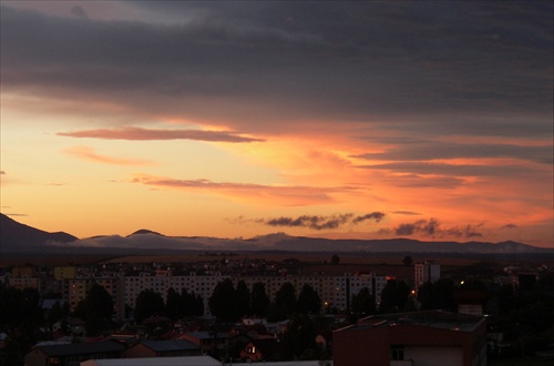 Zapad slnka nad Tatrami