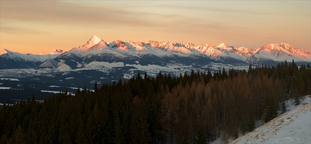 Tatry z Čierneho Váhu