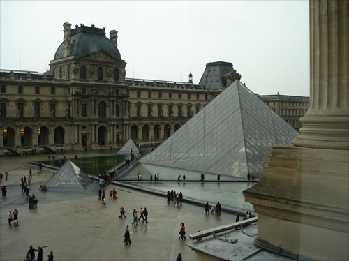 Louvre, Paris