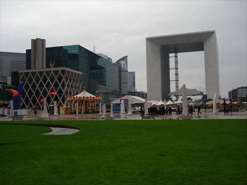 la Defense