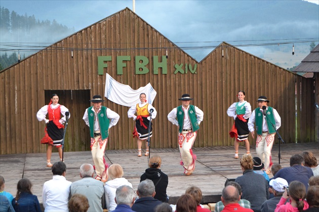 Folklórny festival na Bielych Handľoch v Braväcove