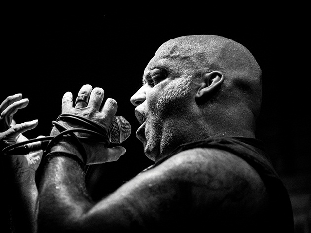 BLAZE BAYLEY