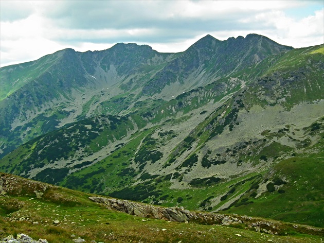 Príslop, Baníkov, Hrubá kopa, Tri kopy