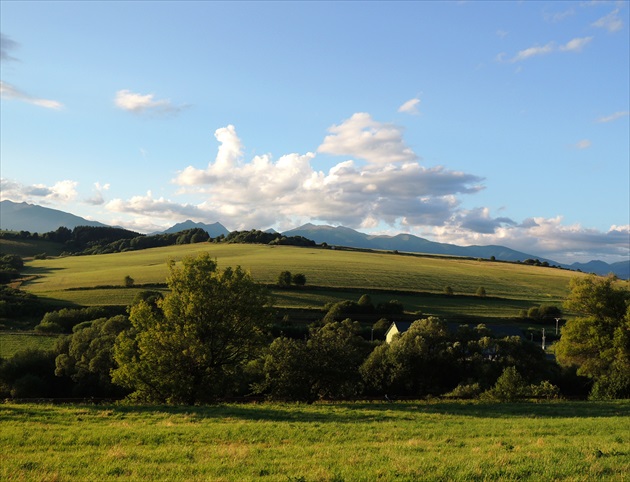 PODVEČER NA LIPTOVE