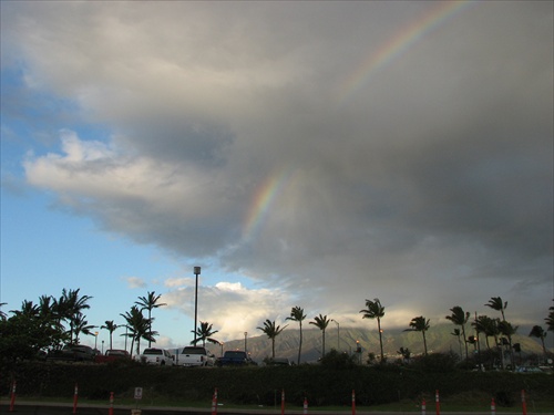 Dúha nad Kahului