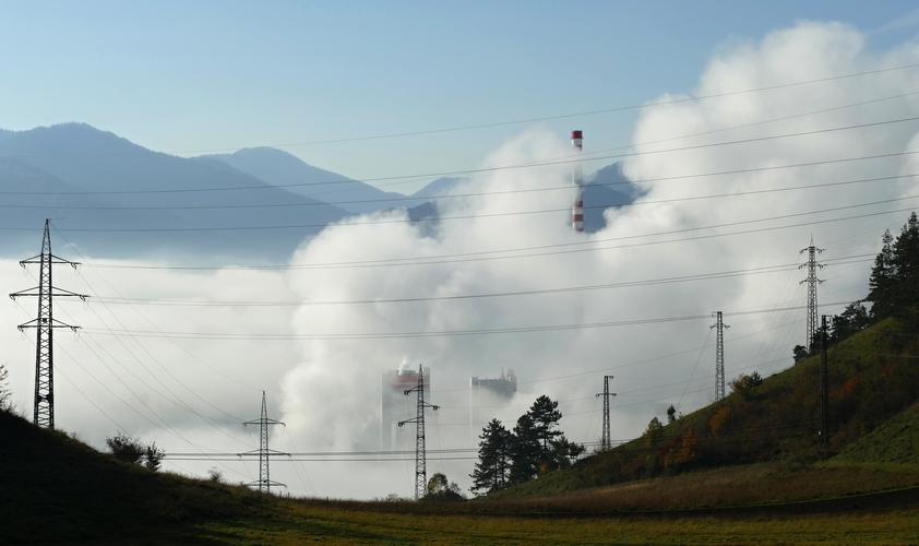 hmlistá industrializácia