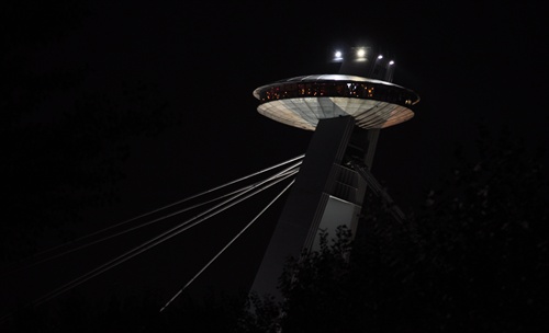 ufo nad blavou