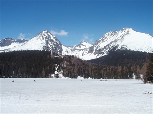 Strbske pleso april 07