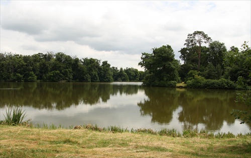 Zámocký park