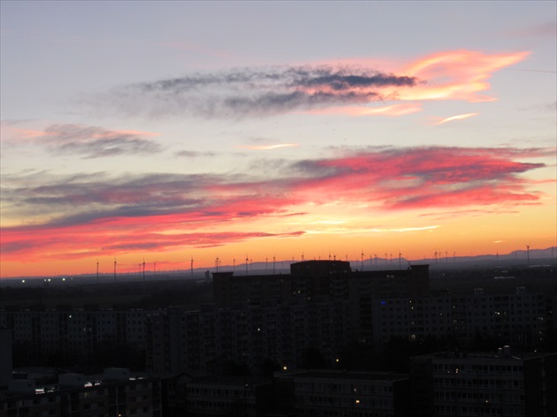 POHLAD PETRZALKA BALKON SMER RAKUSKO