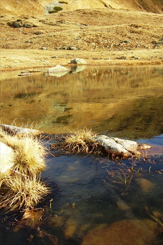 Zamrznuté pleso pod Žiarskym sedlom