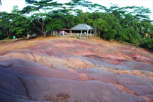 7 coloured earth,Chamarel