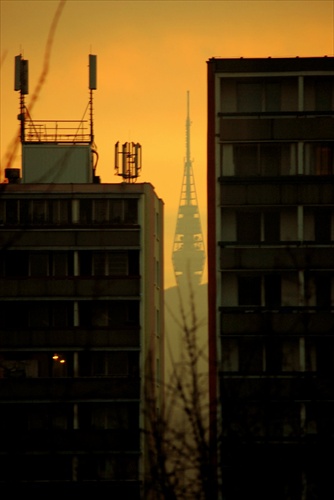 Vychod slnka nad Kamzikom - Pohlad z Dubravky 2009