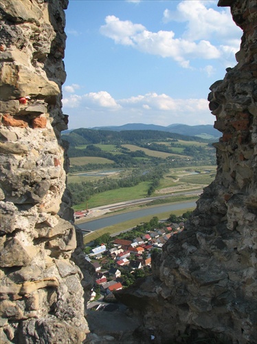 Všetko na dlani - Považský hrad