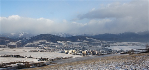 Brezno a jeho pozadie