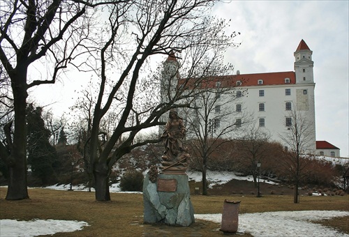 V hradnom parku