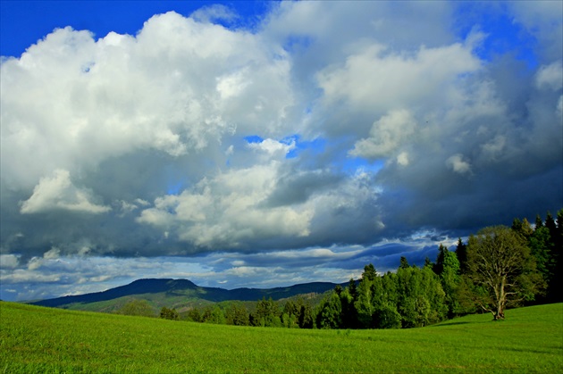 Mračná nad Klenovským Veprom