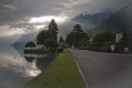 dnes casne rano na Brienzersee