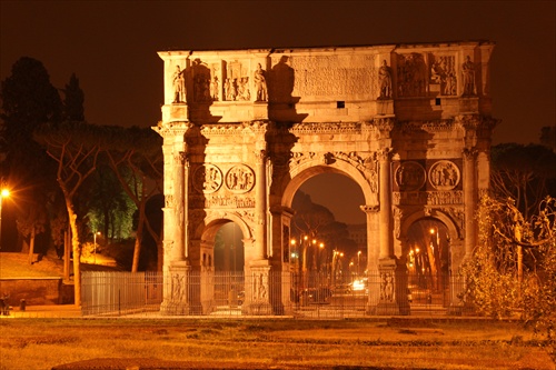 Arco di Costantino a Roma