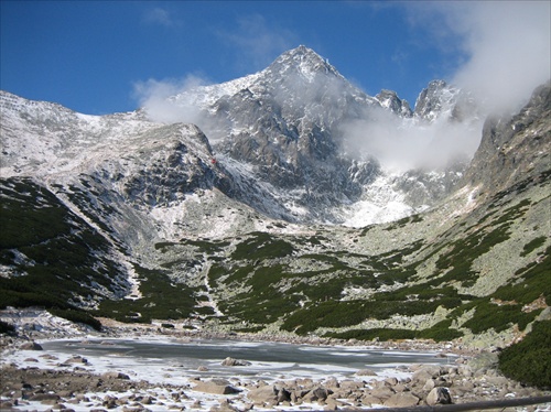 Skalnaté pleso, Lomnický štít