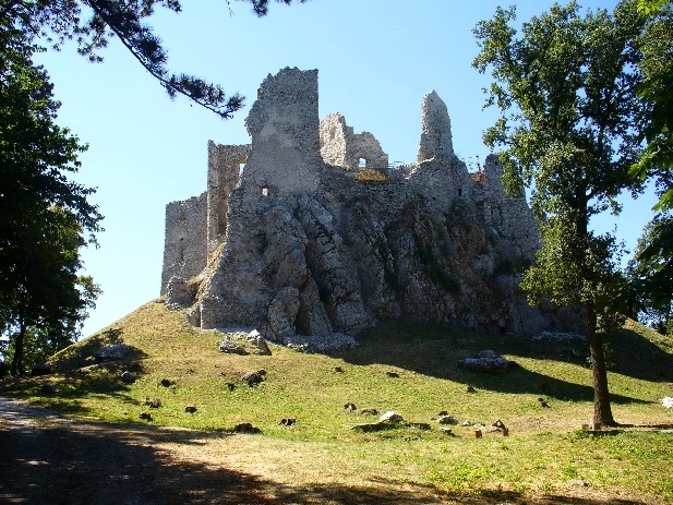 Hrušovský hrad