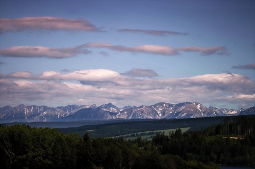 obláčiky nad Tatrami