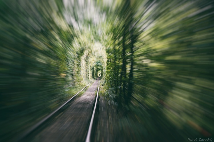 Tunnel of love