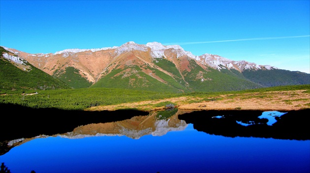 Belianske Tatry,pohľad od Trojrohého plesa