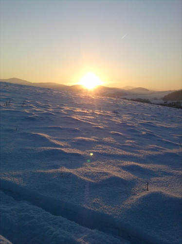 Mrazivý Sunset