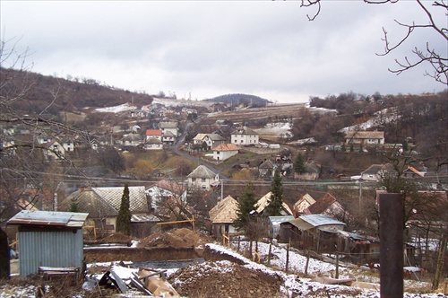 Cesta na lazy Hrušov