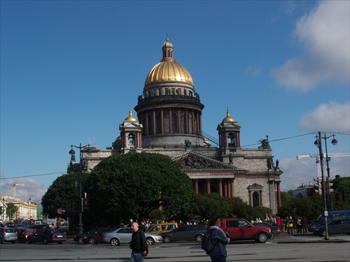 Izakovský palác