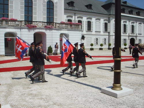 Nádvorie Prezidentského paláca 3