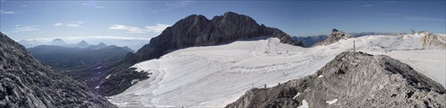 Pohľad na Bergstation Hunerkogel a Koppenkarstein