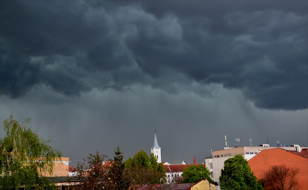 Burka nad Kosicami