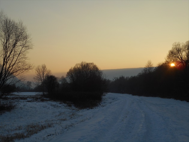 pri západe slnka