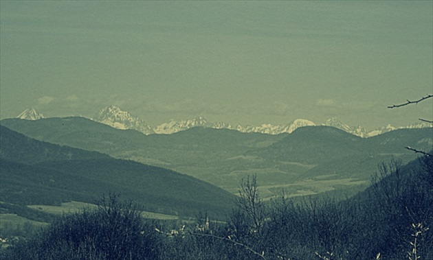 Tatry- pohľad z Gemera