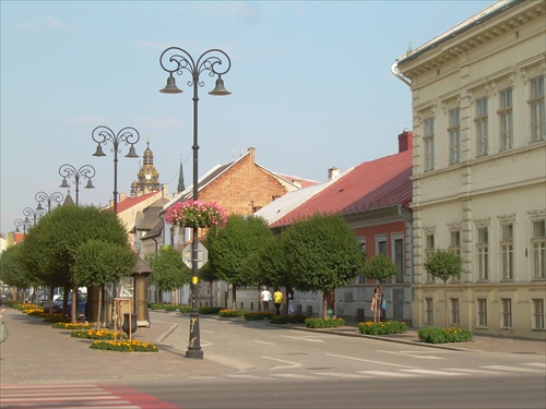 na začiatku ulice