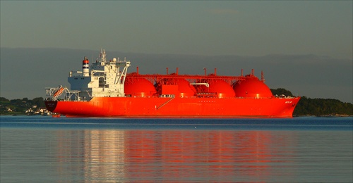 LNG Tanker