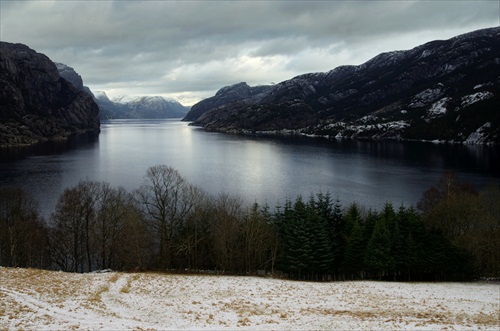 pochmurny Lysefjorden