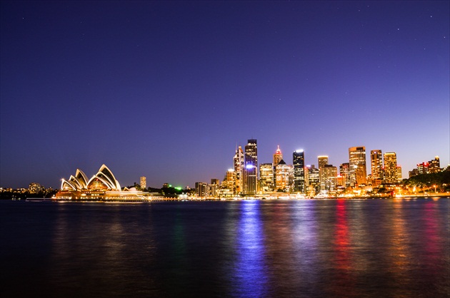 Sydney at night