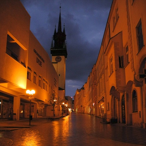 VEČERNÍ ZNOJMO