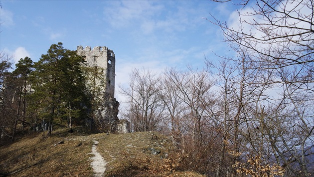 Hrad Uhrovec