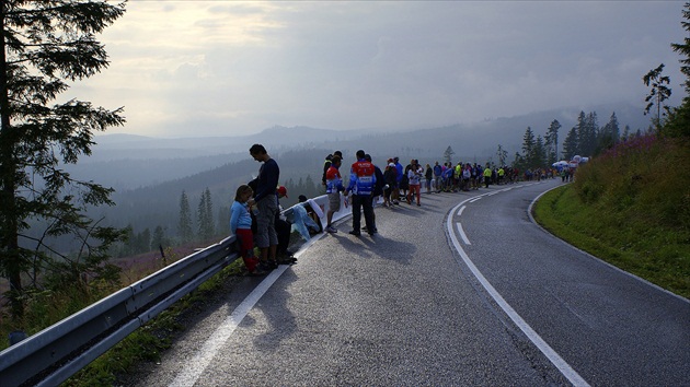 čakanie na cyklistov...