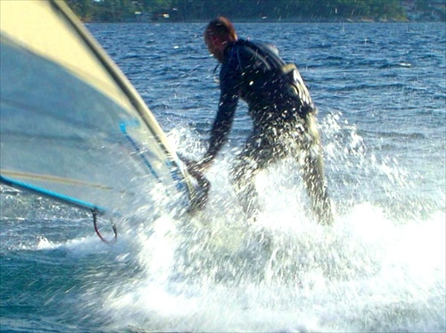 windsurfing