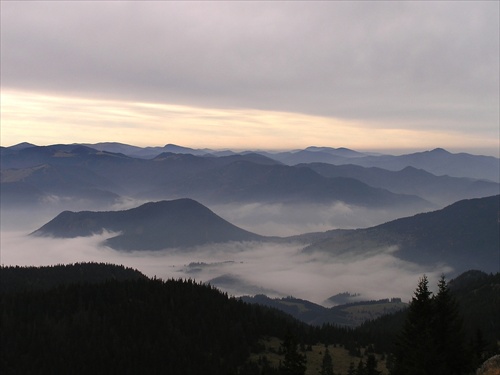 Za horami, za dolami ...