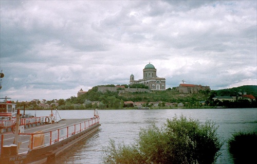 pohľad na baziliku Esztergom