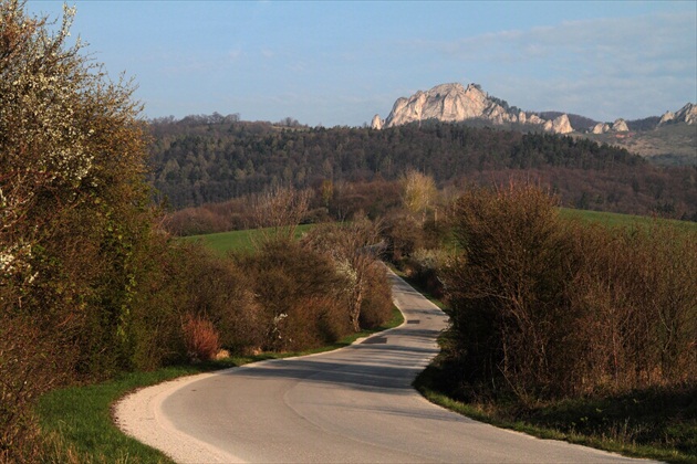 Cestou na Vršatec